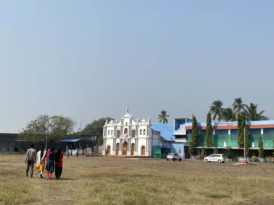 Dabbling Daman — photograph 39 by Sayantan Ghosh