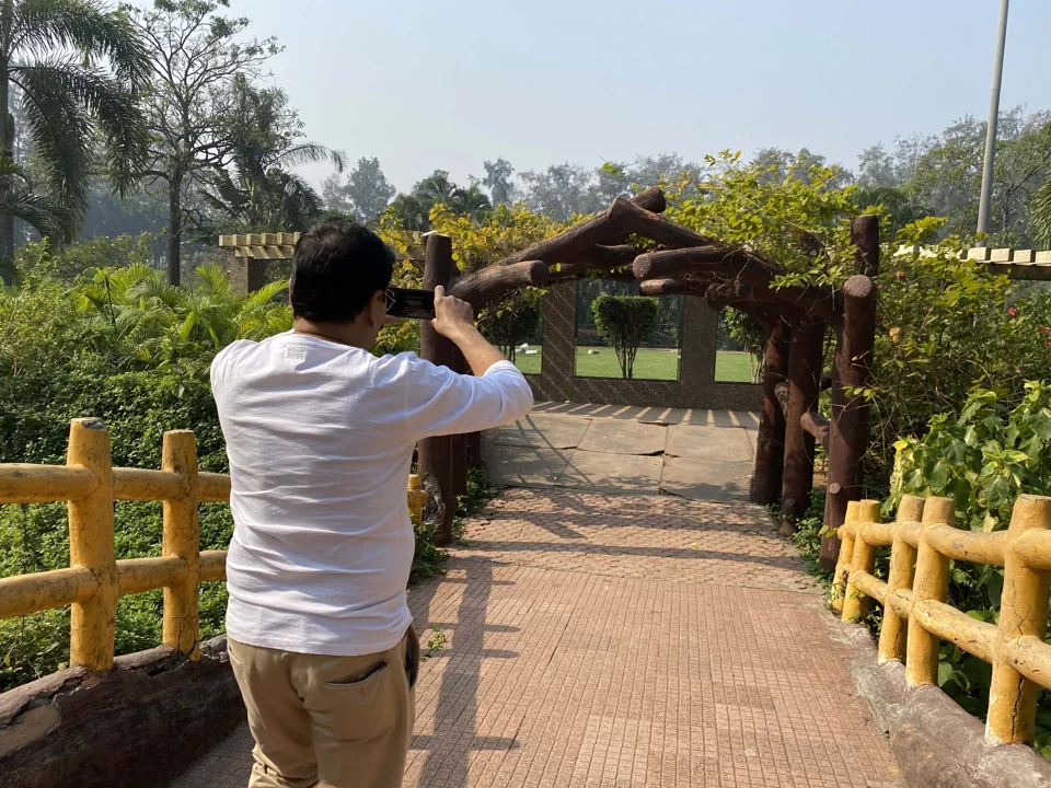 Dabbling Daman — photograph 32 by Sayantan Ghosh